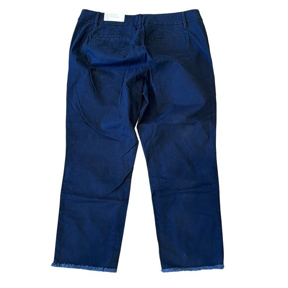 NWT Loft Outlet Girlfriend Chino Curvy Mid Rise Slim Leg Navy Pant Size 12 - Picture 2 of 7
